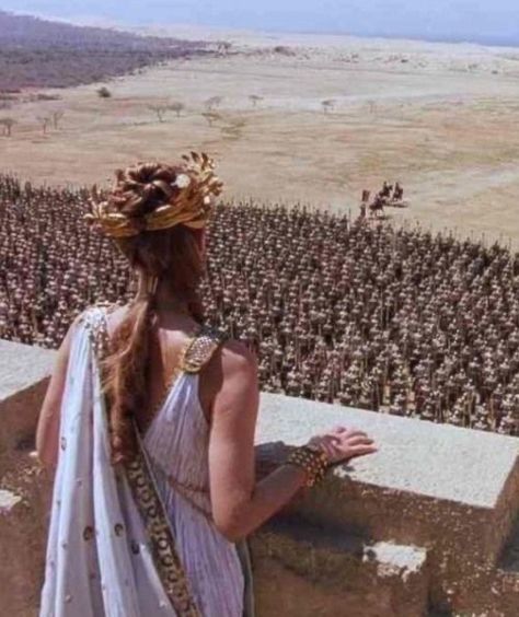 Daena Targaryen, Helen Of Troy, Greek Mythology Art, Roman Mythology, Diane Kruger, Mythology Art, Mother Of Dragons, Greek Myths, Greek Goddess