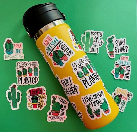 #stiker #aesthetic #pinterest Vinyl Stickers Cricut, Diy Vinyl Stickers, Stickers Cricut, How To Make Water, Diy Water Bottle, Making Water, Diy Xmas Gifts, Tumbler Stickers, How To Make Stickers