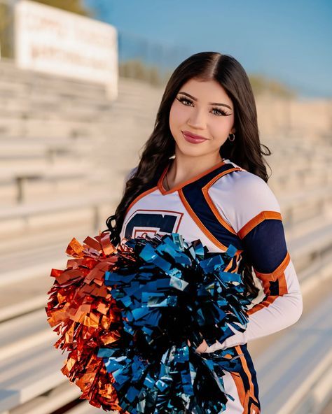 Cheer Senior Portraits, Senior Picture Cheerleader, Cheer Photoshoot Poses Individual, Cheer Picture Ideas, Cheer Portraits, Cheer Photo Poses, Cheerleading Senior Pictures, Cheerleading Picture Poses, Cheerleading Poses