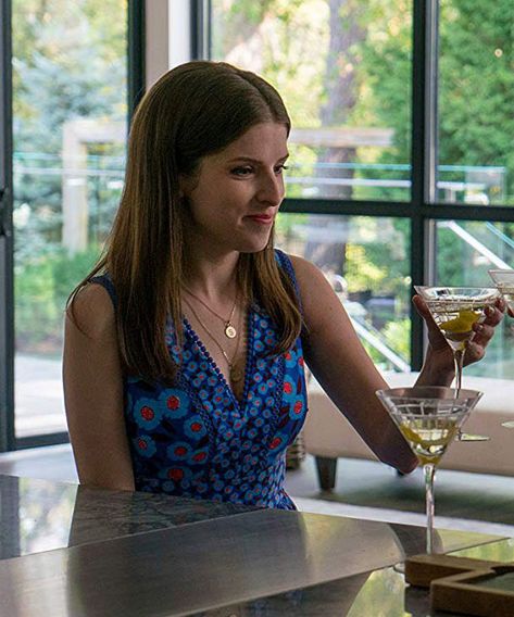 Your Next TV Obsession Is A Simple Favor Meets Gone Girl #refinery29 https://www.refinery29.com/en-us/2019/04/230048/last-mrs-parrish-amazon-series The Last Mrs Parrish, A Simple Favor, Simple Favor, Sandra Oh, Gone Girl, Anna Kendrick, Visual Inspiration, Reese Witherspoon, High Society