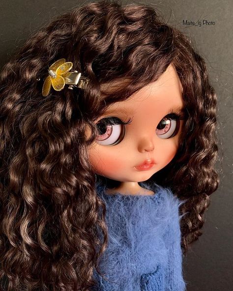 Maite_ IG (@maite_ig) • Instagram photos and videos Blythe Bebek, Hair Icon, Kawaii Doll, Lady Girl, Color Chocolate, Pinky Promise, Creepy Dolls, Bratz Doll, Pretty Dolls