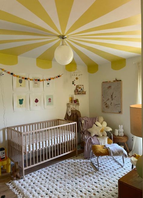 Simple Nursery Ideas, Fox Bedroom, Bohemian Maximalist, Cute House Ideas, Pattern Ceiling, Apartment Design Inspiration, Eclectic Nursery, Simple Nursery, Kid Decor