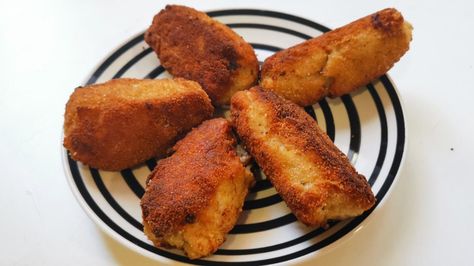 Fish Croquettes Recipe, Tuna Croquettes Recipe, Tuna Croquettes, Tuna Fish Recipes, Spanish Cooking, Homemade Aioli, Chicken Croquettes, Croquettes Recipe, Potato Croquettes