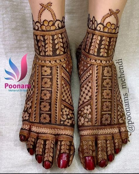 Dulhan Leg Mehendi Design, Leg Mehandi Designs Easy, Leg Mehndi Designs Simple Easy, Bridal Leg Mehendi Designs, Leg Mehandi, Foot Mehndi Design, Leg Mehendi, Leg Mehendi Design, Henna Styles