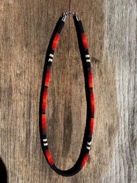 Native American Seed Bead Necklace, Beaded Lanyards Native American, Red Black White Beaded Lanyard, Indigenous Beaded Lanyard, Beaded Keychains Patterns, Beaded Rope Necklace Native, Beaded Rope Necklace, Red Southwestern Hand-strung Beaded Necklaces, Native American Beadwork Patterns