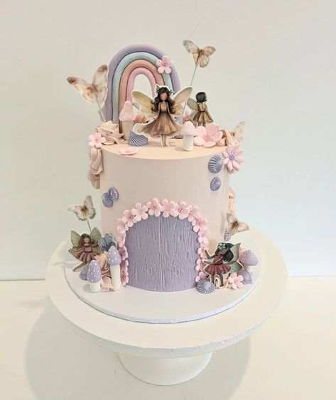 Dutch Chocolate Cake, Cinderella Birthday Cake, 4th Birthday Cake, Fairy Garden Cake, Toddler Birthday Cakes, Dutch Chocolate, Modern Birthday Cakes, Fairy Birthday Cake, 4th Birthday Cakes