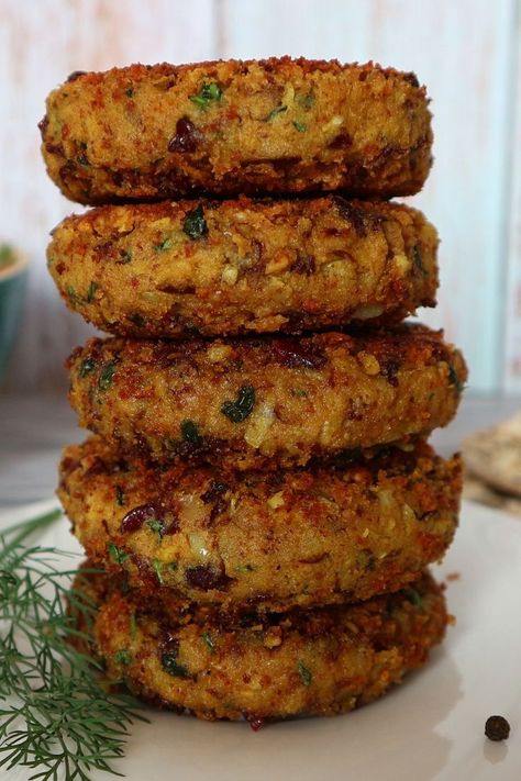 Bean Fritters, Bean Patties, Recipe With Potatoes, Vegetarian Patty, Vegan Potato Recipes, Cold Snack, Homemade Hamburger Buns, Vegan Patties, Potato Patties