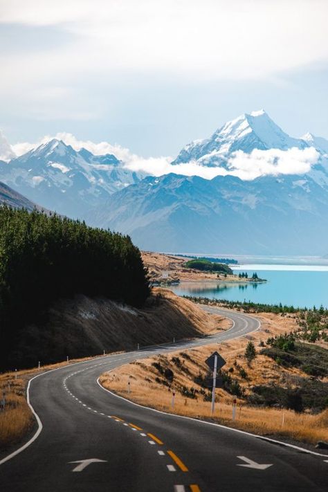 Best Mount Cook View - Peters Lookout on the Road to Mount Cook – We Seek Travel Blog New Zealand Tourist Attractions, Mount Cook New Zealand, Mount Cook, Moving To New Zealand, New Zealand Landscape, Scenic Travel, New Zealand South Island, Scenic Roads, Scenic Photography