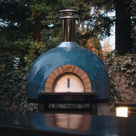 Become the Hostess with the mostest: Forno Piombo custom built wood fired brick oven. Italian Pizza Oven Outdoor, Tiled Pizza Oven Outdoor, Tiled Pizza Oven, Wood Fired Pizza Oven Restaurant, Copper Pizza Oven, Built In Pizza Oven, Outside Pizza Oven, Woodfire Pizza Oven, Pizza Oven Restaurant