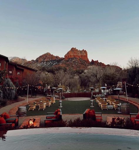 16 Best Restaurants in Sedona AZ - QuestForDirections Sedona Restaurants, Mexican Meals, Healthy Italian, Dinner Restaurants, Honeymoon Ideas, Vacation Inspiration, Sedona Az, Authentic Mexican, Sedona Arizona