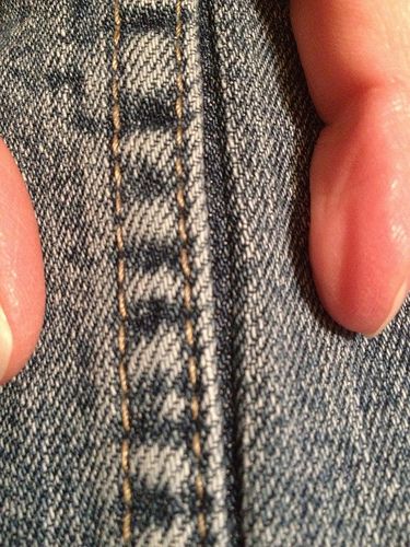 Jeans Refit - In Progress by nosmallfeet, via Flickr Heming Pants, Taking In Jeans, Resize Jeans, Take In Jeans, Jeans Makeover, Alter Jeans, Denim Sewing, Advanced Sewing, Sewing Jeans