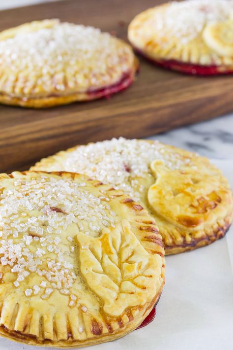 winter spice raspberry holiday hand pies - Bake Love Give Fruit Hand Pies, Pie Crust From Scratch, Quick Baking, Raspberry Desserts, Berry Recipes, Raspberry Pie, Hand Pie, How To Make Pie, Raspberry Recipes