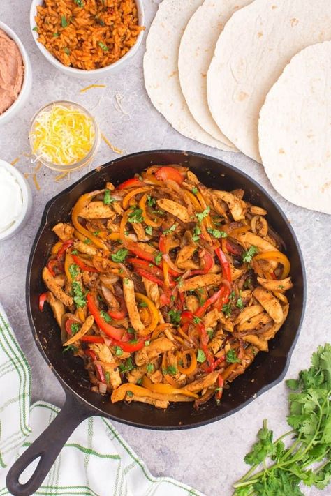 Using Leftover Chicken, Chicken Fajita Wraps, Fajita Mix, Fajita Seasoning Mix, Cold Lunch, Chicken Wrap Recipes, Cold Lunches, Chicken Fajita, Fajita Seasoning