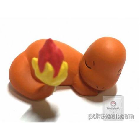 Pokemon 2015 Takara Tomy Oyasumi Friends XY & Z Collection Sleeping Charmander Figure Charmander Polymer Clay, Charmander Clay, Polymer Pokemon, Friends Sleeping, Clay Pokemon, Pokemon Crafts, Pokemon Diy, Pokemon Craft, Sculpey Clay