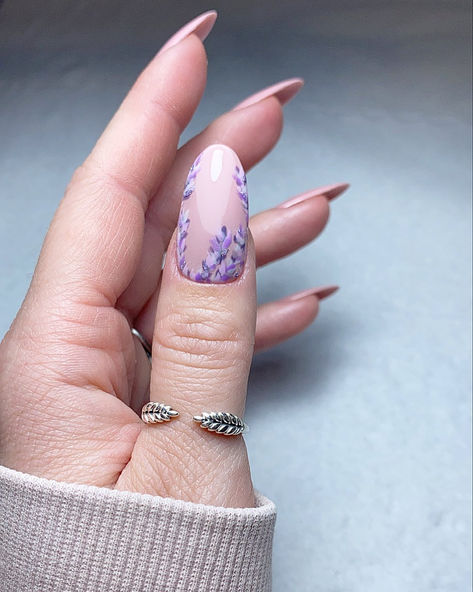 Beautique Nails’s Instagram profile post: “Bridgerton inspired. It’s definitely a hit or miss for people but for me I LOVED it 🥰 anyone else? X @izabellehammon @izbeautyldn…” Bridgerton Inspired Nails Ideas, Wisteria Nail Art, Pride And Prejudice Nails, Bridgerton Nails Inspired, Bridgerton Nails Ideas, Wisteria Nails, Bridgerton Nails, Mylar Nails, Bedazzled Nails