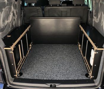 Vw T6 Interior Ideas, Vw T5 Interior Ideas, Campervan Bed Ideas, Vw Transporter 4motion, Campervan Conversions Layout, Vw California Camper, Vw Transporter Conversions, Vw T5 Interior, Mercedes Vito Camper