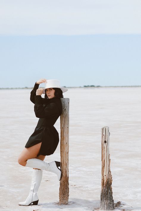 Salt Plains Photoshoot, Salt Flats Photoshoot, Salt Plains, Salt Bae, Fall Portraits, Salt Flats, Shoot Ideas, Photoshoot Ideas, Photo Shoot