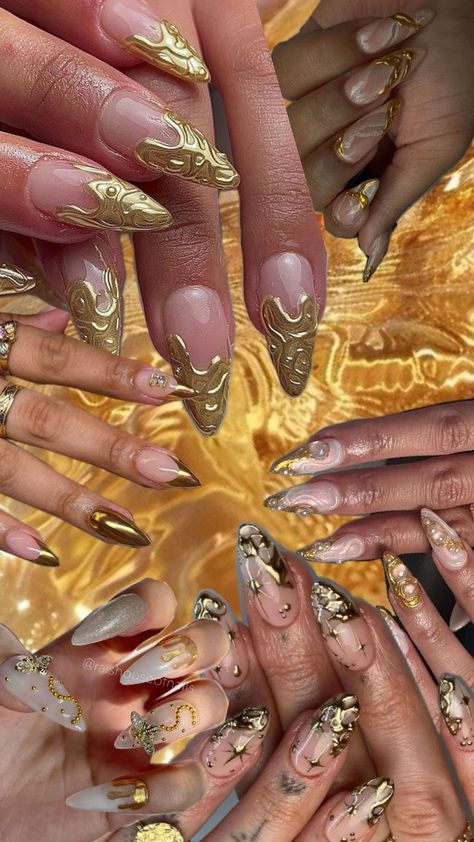 Marie Antoinette Nails, Gold Nail Inspiration, Gold Nail, Spooky Szn, Nail Inspiration, Nails Inspo, Gold Nails, Marie Antoinette, Nails Inspiration