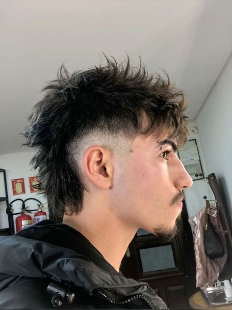 Punk Haircut, Mohawk Haircut, Mohawk Hairstyles Men, Mens Haircuts Short Hair, Men Haircut Curly Hair, Mullet Haircut, Mens Hairstyles Thick Hair, Mens Haircut, Men Hair Color