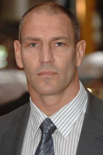 'Harry Potter' Actor Dave Legeno Dies at 50 Dave Legeno, Character Bank, Handsome Older Men, Harry Potter Actors, Bald Men, Harry Potter Films, Harry Potter Movies, Handsome Actors, British Actors