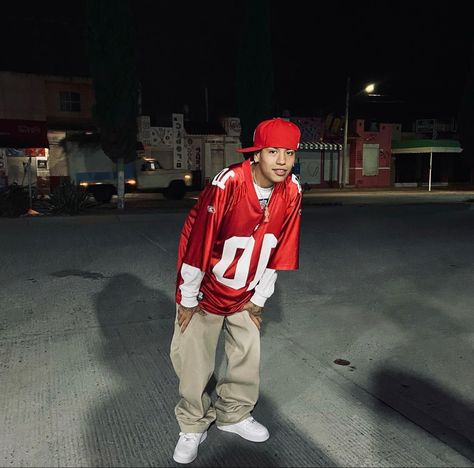 Y2k Hiphop Aesthetic, Gangster Outfit Men, 2000 Fashion Men, Hip Hop Outfits Men, 90s Hiphop Fashion, Hiphop Outfit, 90s Hip Hop Outfits, Aesthetic Guy Outfits, Gangster Outfit