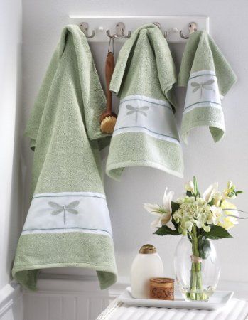 ♥♥♥ Dragonfly Bathroom Ideas, Dragonfly Bathroom Decor, Bernardo Y Bianca, Light Blue Bathroom, Green Bathroom Decor, Bathroom Furniture Design, Bathroom Decor Sets, Dragonfly Decor, Dragonfly Dreams