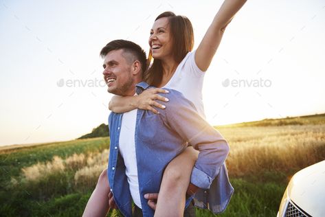 Couple With Camera, Carrying Girlfriend, Corporate Business, Autumn Outfit, Love Couple, Art Reference, Carry On, Quick Saves, Art