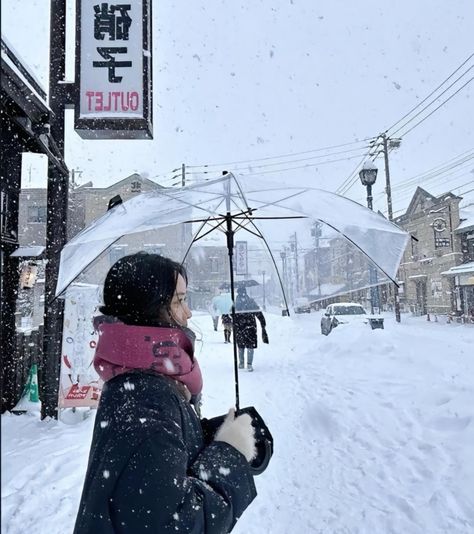 Winter In Hokkaido, Japan In Winter Aesthetic, Otaru Hokkaido Winter, Japan Instagram Photos Winter, Hokkaido Outfit Winter, Japan Aesthetic Pictures, Japan Travel Outfit Winter, Hokkaido Winter Outfit, Hokkaido Outfit