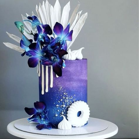 Purple Blue Cake Birthday, Blue And Purple Cake, Purple And Blue Cake Ideas, Dark Purple Cake Aesthetic, Blue And Purple Marble Cake, Purple Rosette Cake Ombre, Navy Cakes, Orchid Cake, Blue Purple Wedding