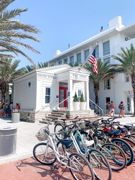 Seaside Fl Aesthetic, Things To Do In Seaside Florida, Sea Side Florida, Seaside Florida Aesthetic, 30a Aesthetic, Seaside 30a, Seaside Aesthetic, Florida Vacation Spots, Seaside Shops