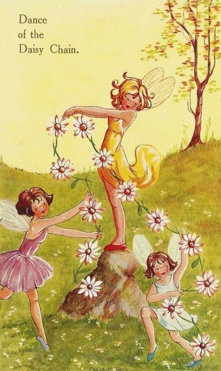 The Faerie Folk Rose Fairy, Fairy Illustration, Fairy Artwork, Vintage Fairies, Fairy Magic, Flower Fairies, Beautiful Fairies, Fairy Angel, Fairy Dust