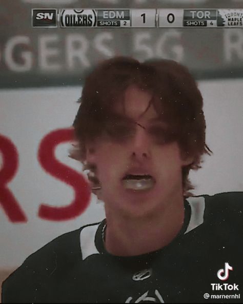 Ice Hockey Players Guys, Mens Hockey Hair, Hairstyles For Hockey Games, Mitch Marner Videos, British Guys Cute, Hockey Men Aesthetic, Himbo Men Aesthetic, Blonde Hockey Boy, Cute Nhl Players