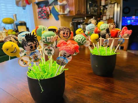 Roblox Cakepops, Roblox Cake Pops, Birthday Boy Cake Ideas, Boy Cake Ideas, Birthday Boy Cake, Roblox Cake, Boy Cake, Cakepops, Birthday Boy