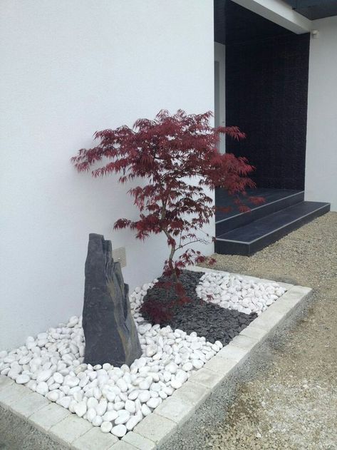 Ranch Landscaping, Backyard Decks, Hill Landscaping, White Gravel, White Rocks, Small Japanese Garden, Japanese Garden Landscape, Japanese Garden Design, Gravel Garden