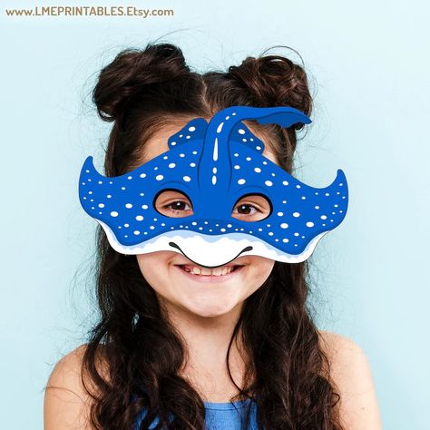 Spotted Eagle Ray Mask Printable Fish Animal Halloween Fish Manta Ray Stingray PDF Costume Template Under Sea Birthday Party Ocean Kid Adult - Etsy Under Sea Birthday, Stingray Costume, Costume Template, Printable Fish, Ray Fish, Paper Costume, Fish Printables, Fish Mask, Mask Printable