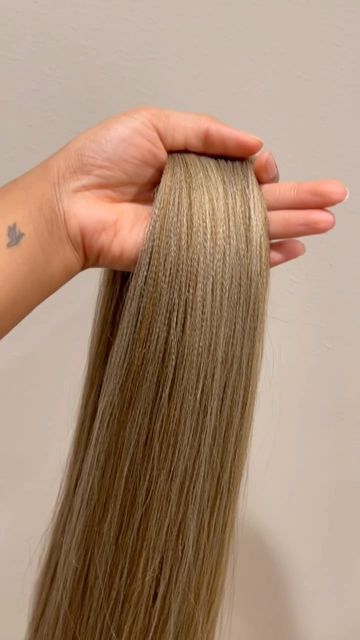 Different Shades Of Blonde Braids, Ash Blonde Knotless Box Braids, Ash Blonde Box Braids, Ash Blonde Knotless Braids, Ash Blonde Braids Black Women, Knotless Box Braids Blonde, Mixed Blonde Knotless Box Braids, Short Blonde Braids, Ash Blonde Braids