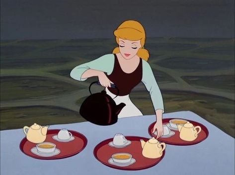 Spirit Cartoon, Cinderella 1950, Old Disney Movies, Quinoa Porridge, Disney Pics, Disney Icons, Images Disney, Cinderella Disney, Walt Disney Animation