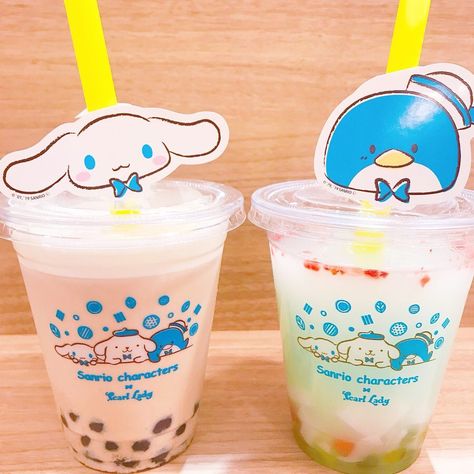 Sanrio Boba Tea, Sanrio Bubble Tea, Sanrio Tea Party, Cinnamoroll Party Ideas, Cinnamoroll Boba, Sanrio Drinks, Sanrio Boba, Cinnamoroll Food, Hello Kitty Drinking