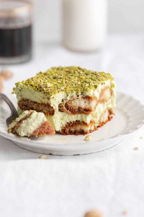 Pistachio Tiramisu - Broma Bakery Alcoholic Cake, Pistachio Mascarpone, Pistachio Tiramisu, Ice Cream Muffins, Pistachio Dessert, Broma Bakery, Specialty Food Store, Birthday Cake Decorating Ideas, Mascarpone Cream