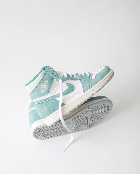 Green And Blue Jordans, Air Jordan Turbo Green, Turbo Green Jordan 1 Outfit, Nike Air Jordan 1 Outfit Women, Air Jordan 1 Turbo Green, Jordan 1 Retro High Turbo Green, Jordan 1 Turbo Green, Blue And White Jordans, Best Sneakers For Men