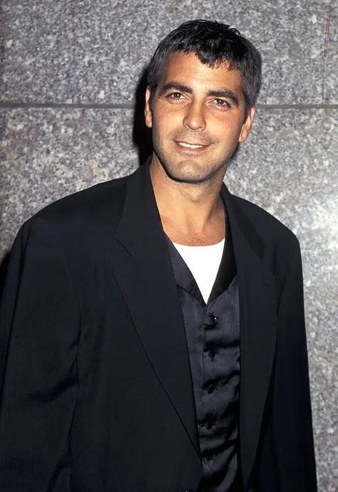 George Clooney in the '90s George Clooney 90s, Cowboy Carter, Danny Ocean, Best Beard Styles, George Clooney, Beard Styles, Brad Pitt, Vision Board, Cowboy