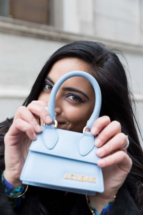 Easy Ways to Style the Tiny-Bag Trend Tiny Purses, Tiny Bags, Tiny Purse, Tiny Bag, Jacquemus Bag, Practical Bag, Sparks Joy, Famous Words, Holiday Style