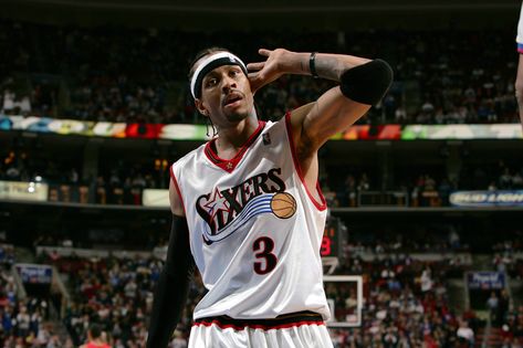 white and red NBA jersey #NBA #basketball Allen Iverson Philadelphia 76ers #Philadelphia #1080P #wallpaper #hdwallpaper #desktop Allen Iverson Basketball, Allen Iverson Iconic Photos, Allan Iverson Wallpapers, Allen Iverson Poster, Allen Iverson Pfp, Jalen Brunson Wallpaper, Iverson Aesthetic, Allen Iverson Aesthetic, Allen Iverson Crossover