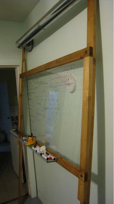 A Clear Glass Whiteboard : 6 Steps (with Pictures) - Instructables Desk Space Ideas, Glass White Board, Kids Outdoor Spaces, Diy Whiteboard, Glass Whiteboard, Photo Frame Ideas, Portfolio Project, Big Brain, Frame Cabin