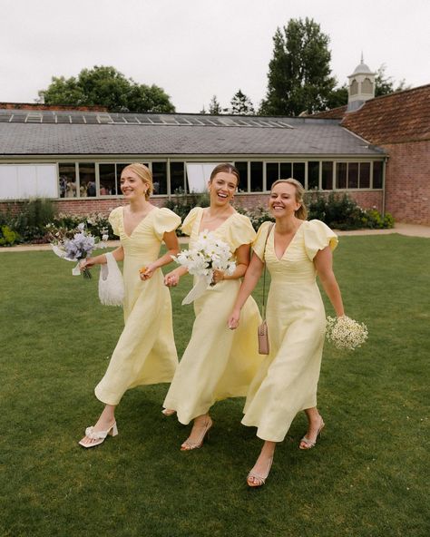 Georgia’s gorgeous gals in the most divine buttery yellow dresses, one of my all time favourite colours 🧈 The perfect shade of yellow to complement the single flower variety bouquets we made for the maids - white cosmos, pale pink dahlia, pale pink stocks, lilac sweetpeas and white daisies! Captured so wonderfully by @theshannons.photography 🤍 Pink And Yellow Bridesmaid Dresses, Yellow Bridesmaids Dresses, Pastel Yellow Bridesmaid Dresses, Pale Yellow Bridesmaid Dresses, Pale Yellow Weddings, Flower Variety, White Cosmos, Shade Of Yellow, White Cosmo