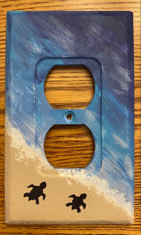 Painting Ideas On Light Switch, Cute Light Switch Covers Diy Paint, Outlet Cover Painting Ideas Aesthetic, Diy Outlet Covers Ideas, Outlet Painting Ideas Easy, Light Switch Painting Ideas, Diy Light Switch Cover Ideas, Painting Outlet Covers, Outlet Cover Painting Ideas