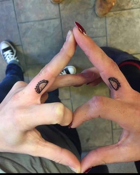 Small Taco Tattoo, Tiny Taco Tattoo, Friendship Finger Tattoos, Best Friend Tattoos Funny, Funny Best Friend Tattoos, Tattoos For Besties, Funny Friendship Tattoos, Best Friend Finger Tattoos, Funny Bff Tattoos