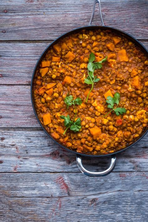 Sweet Potato & Cauliflower Dahl Curry – Dennis The Prescott Sweet Potato Cauliflower, Dennis Prescott, Dahl Recipe, Lentil Dahl, Best Curry, Good In The World, Vegetarian Entrees, Healthy Dishes, Indian Dishes