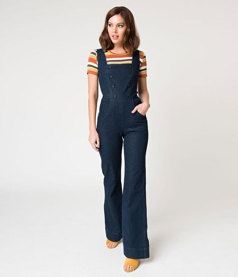 Overalls Vintage, Blue Overalls, Overalls Outfit, Jumper Outfit, 70s Outfits, Fur Coat Vintage, Overall Jumpsuit, Clothing Outfits, Wardrobe Inspiration