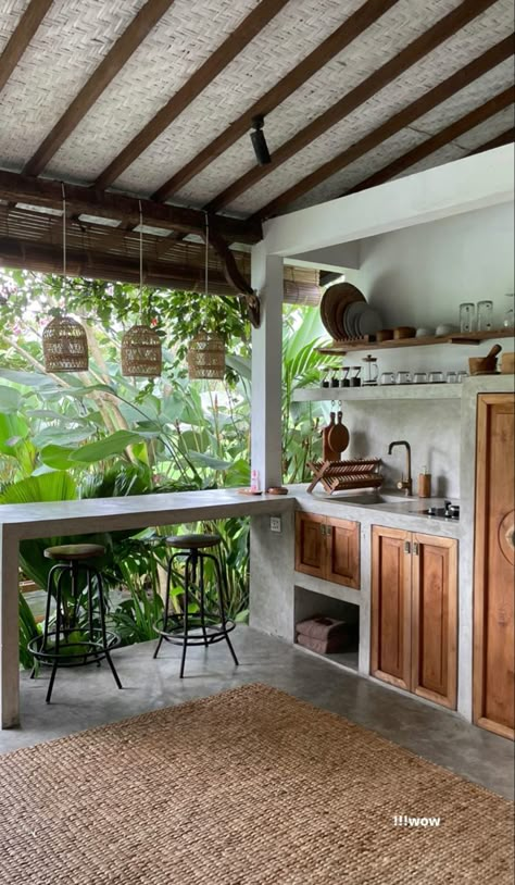 Balcony Kitchen Ideas, Dapur Outdoor, Jungle Kitchen, Outdoor Kitchen Design Philippines, Dirty Kitchen Design, Rustic Outdoor Kitchen, Rustic Outdoor Kitchens, Dirty Kitchen, Outdoor Kitchen Plans